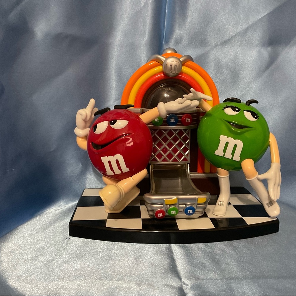 M&M Jukebox dispenser